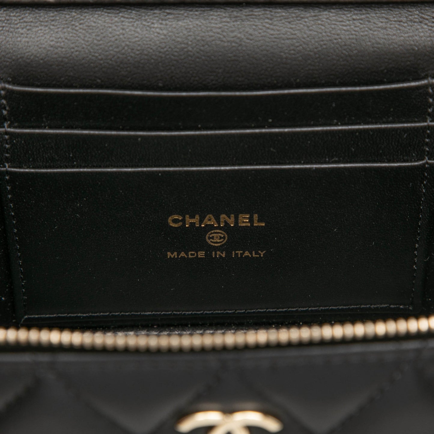 Second hand Chanel Vanity Case Small Lambskin Leather Quilted with Chain Handbag Black - Tabita Bags