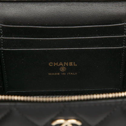 Second hand Chanel Vanity Case Small Lambskin Leather Quilted with Chain Handbag Black - Tabita Bags