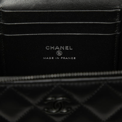 Second hand Chanel Vanity Case Small Lambskin Leather So Black Quilted with Chain Handbag Black - Tabita Bags