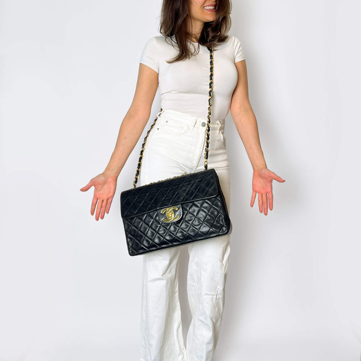 Second hand Chanel Vintage Classic Double Flap Maxi Jumbo XL Matelassè Lambskin Leather Flap Handbag Black - Tabita Bags