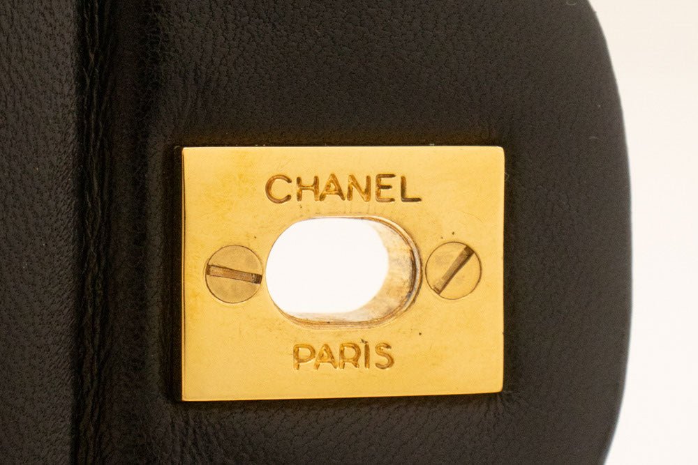 Second hand Chanel Vintage Classic Double Flap Medium Lambskin Leather Matelassè Shoulder Bag Black - Tabita Bags