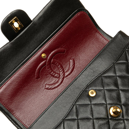Second hand Chanel Vintage Classic Double Flap Medium Lambskin Leather Matelassè Shoulder Bag Black - Tabita Bags