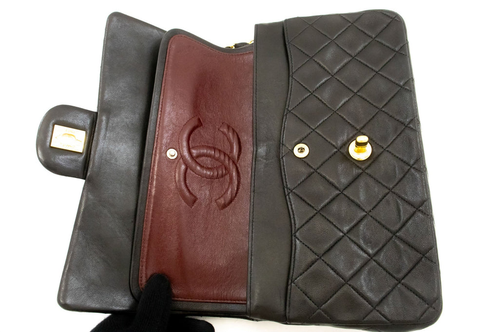 Second hand Chanel Vintage Classic Double Flap Medium Lambskin Leather Matelassè Shoulder Bag Black - Tabita Bags