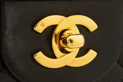 Second hand Chanel Vintage Classic Double Flap Square Lambskin Leather Matelassè Shoulder Bag Black - Tabita Bags