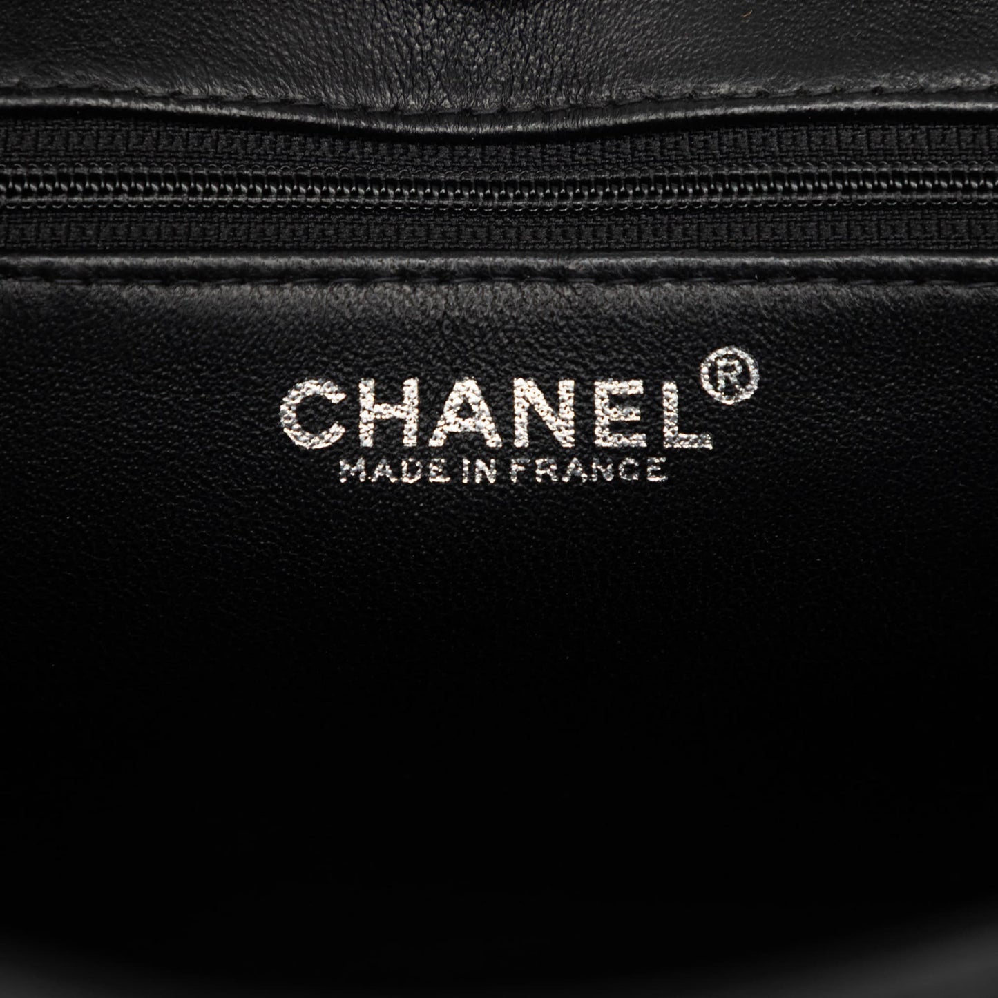 Second hand Chanel Vintage Medallion Caviar Leather Quilted Tote Handbag Black - Tabita Bags