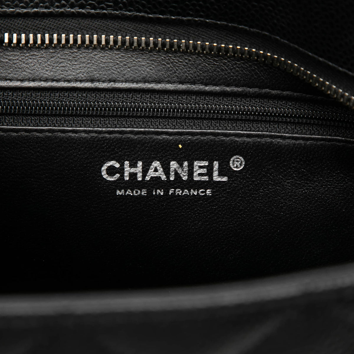 Second hand Chanel Vintage Medallion Caviar Leather Quilted Tote Handbag Black - Tabita Bags