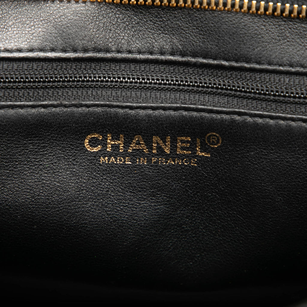 Second hand Chanel Vintage Medallion Caviar Leather Quilted Tote Handbag Black - Tabita Bags