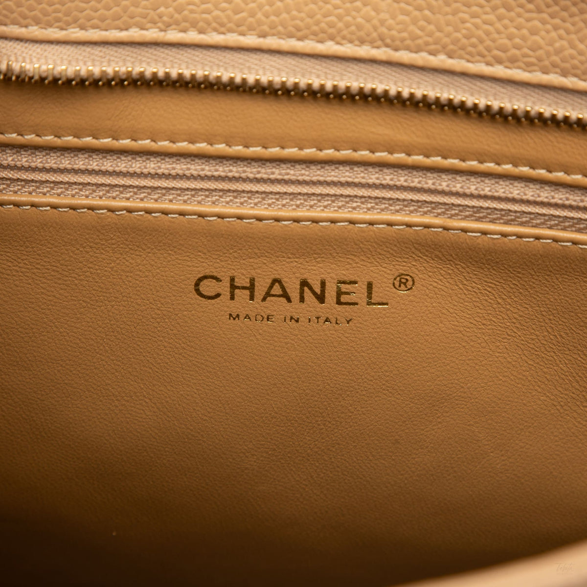 Second hand Chanel Vintage Medallion Caviar Leather Quilted Tote Handbag Brown - Tabita Bags