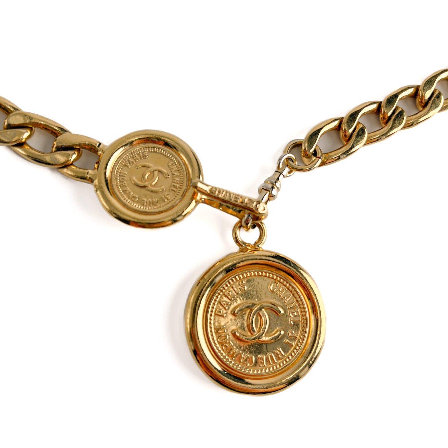 Second hand Chanel Vintage Medallion Metal Reversible Chain Belt 75 Gold - Tabita Bags