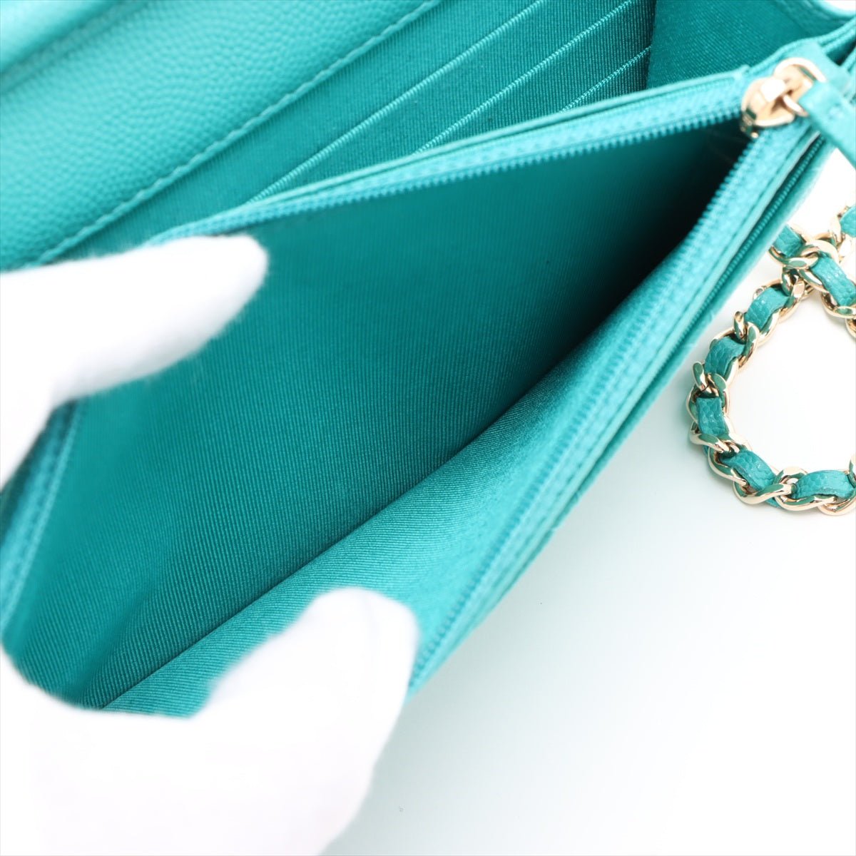 Second hand Chanel WOC Caviar Leather Quilted Flap Crossbody Green - Tabita Bags