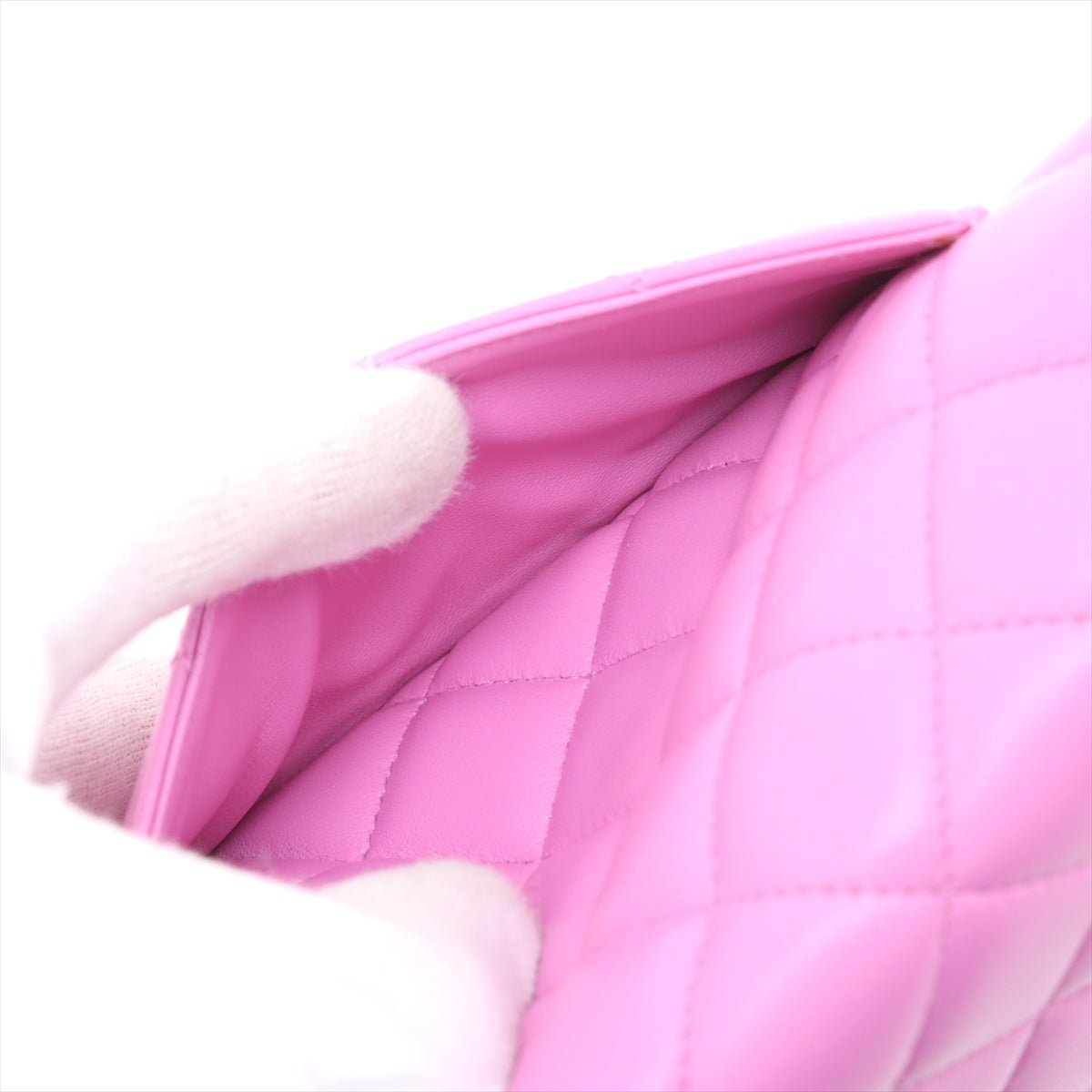Second hand Chanel WOC Lambskin Leather Quilted Flap Crossbody Pink - Tabita Bags