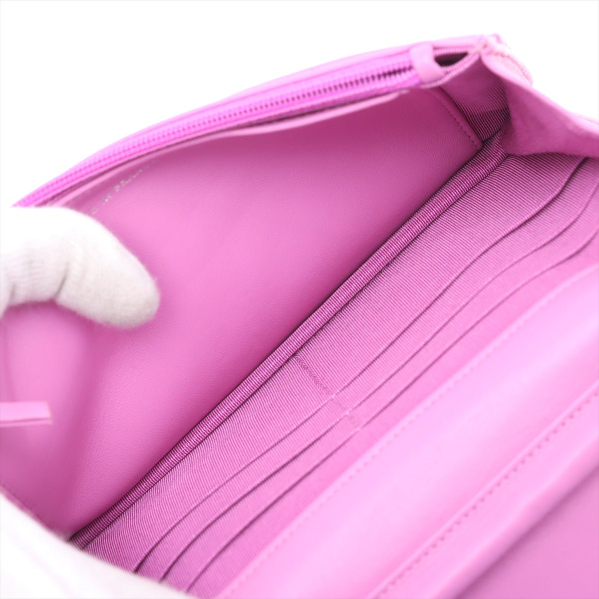 Second hand Chanel WOC Lambskin Leather Quilted Flap Crossbody Pink - Tabita Bags