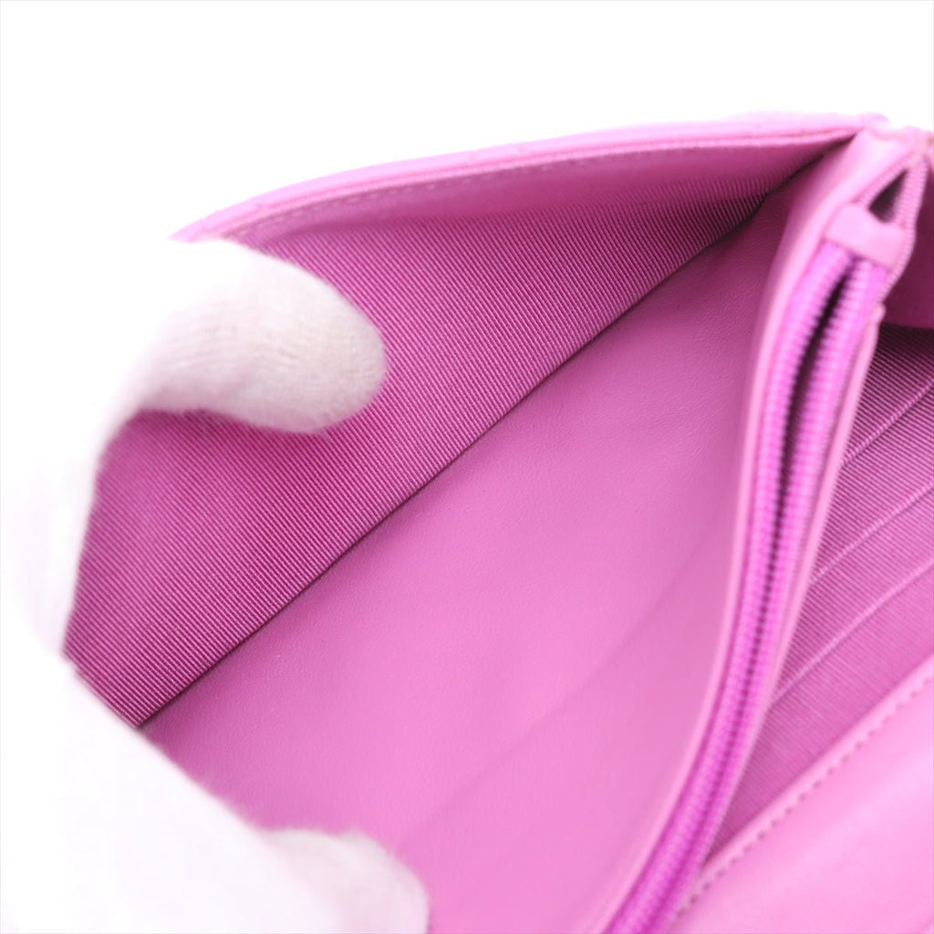 Second hand Chanel WOC Lambskin Leather Quilted Flap Crossbody Pink - Tabita Bags