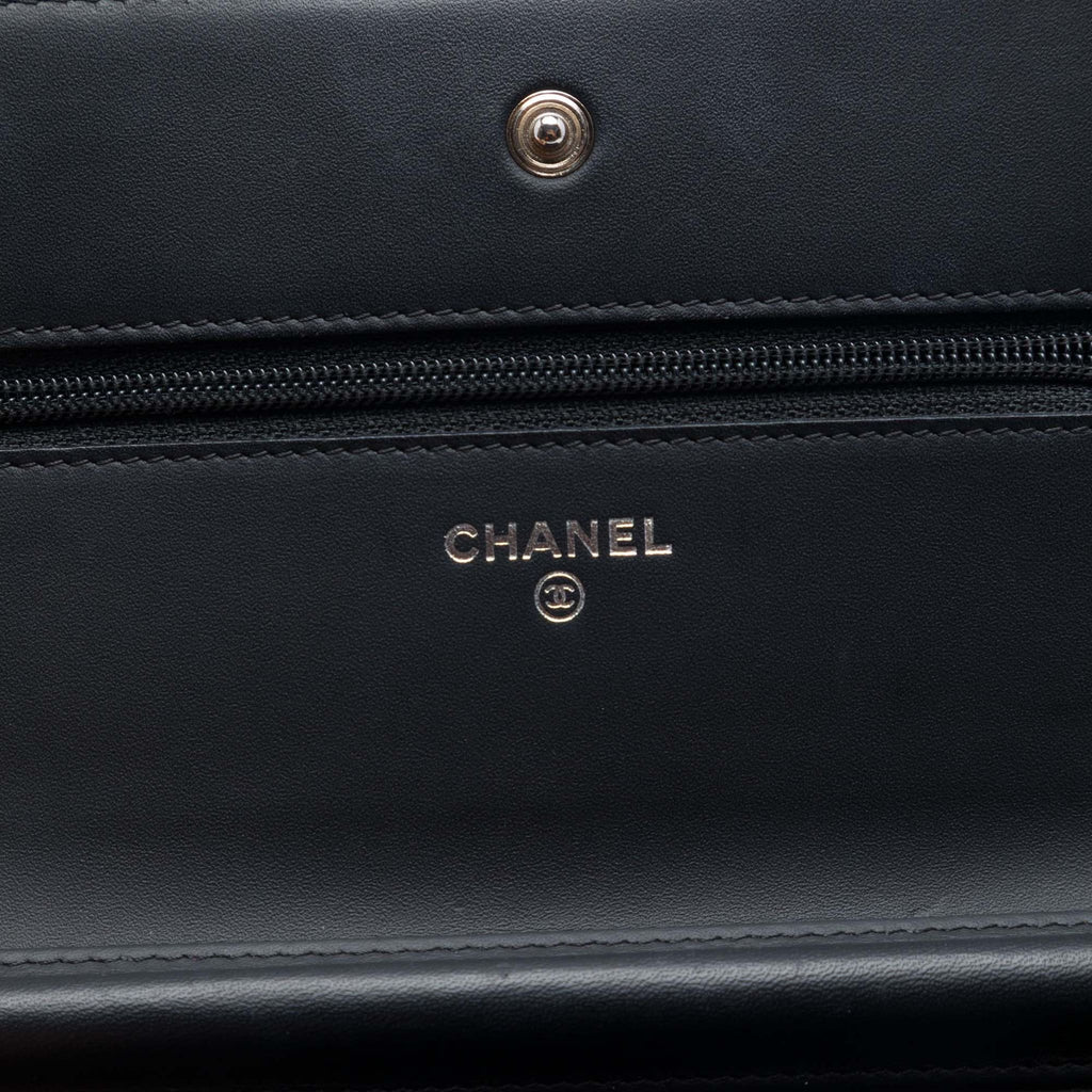 Second hand Chanel WOC Patent Leather Quilted Flap Crossbody Black - Tabita Bags