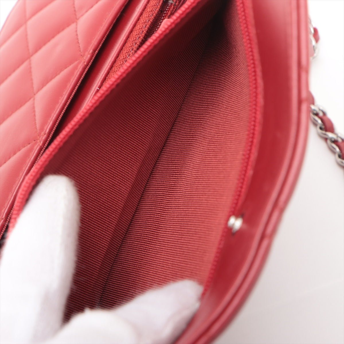 Second hand Chanel WOC Quilted Lambskin Leather 2 - Ways Flap Crossbody Raspberry Red - Tabita Bags