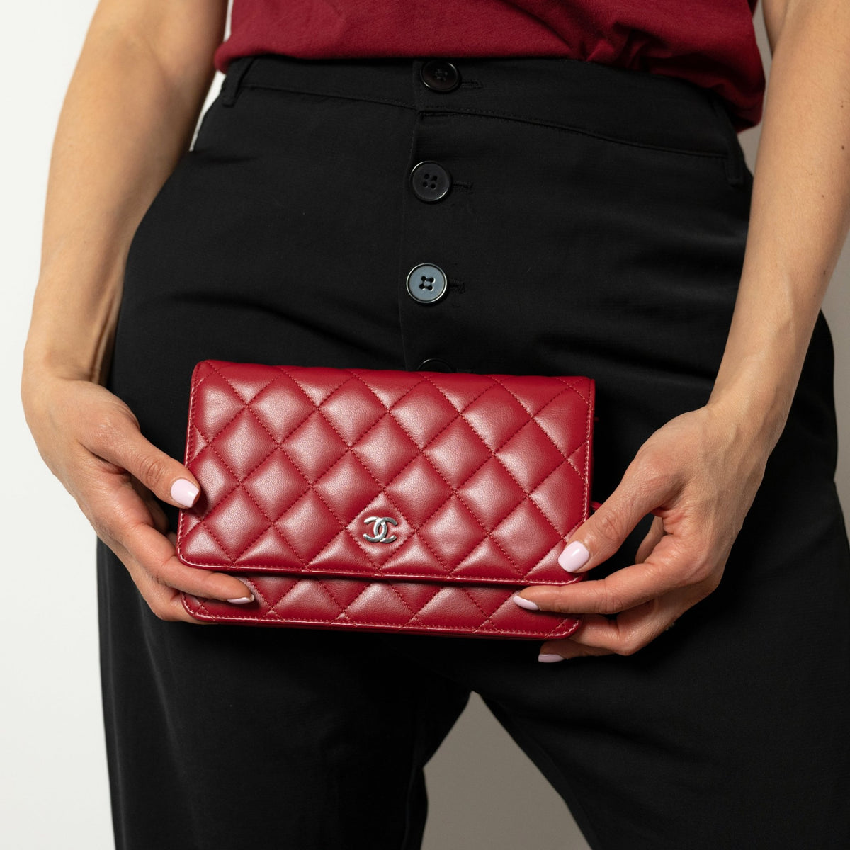 Second hand Chanel WOC Quilted Lambskin Leather 2 - Ways Flap Crossbody Raspberry Red - Tabita Bags