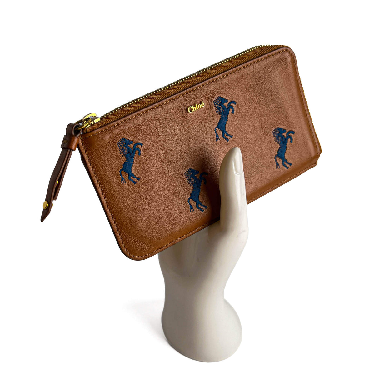 Second hand Chloé Little Horses Embroidered Medium Calfskin Leather Cards Holder Brown - Tabita Bags