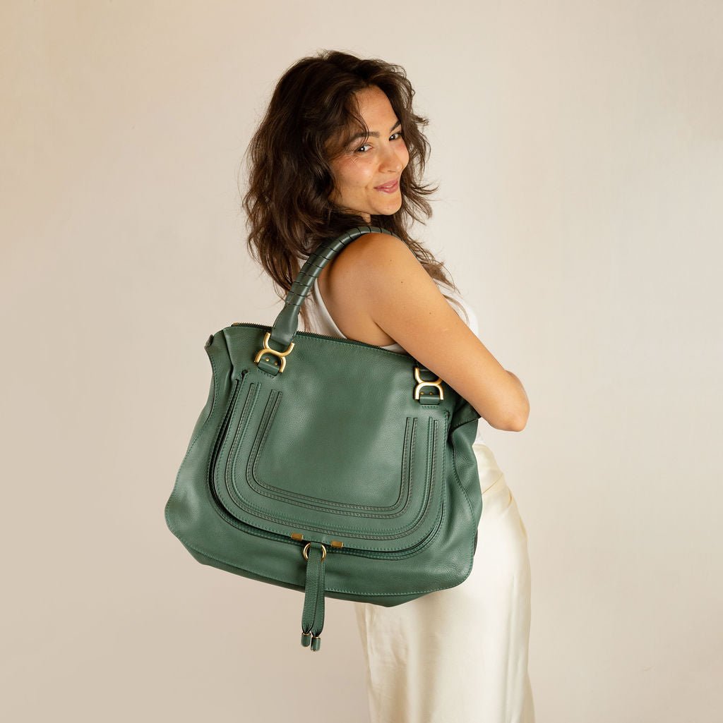 Second hand Chloé Marcie Medium Calfskin Leather Hobo Shoulder Bag Eucalyptus Green - Tabita Bags