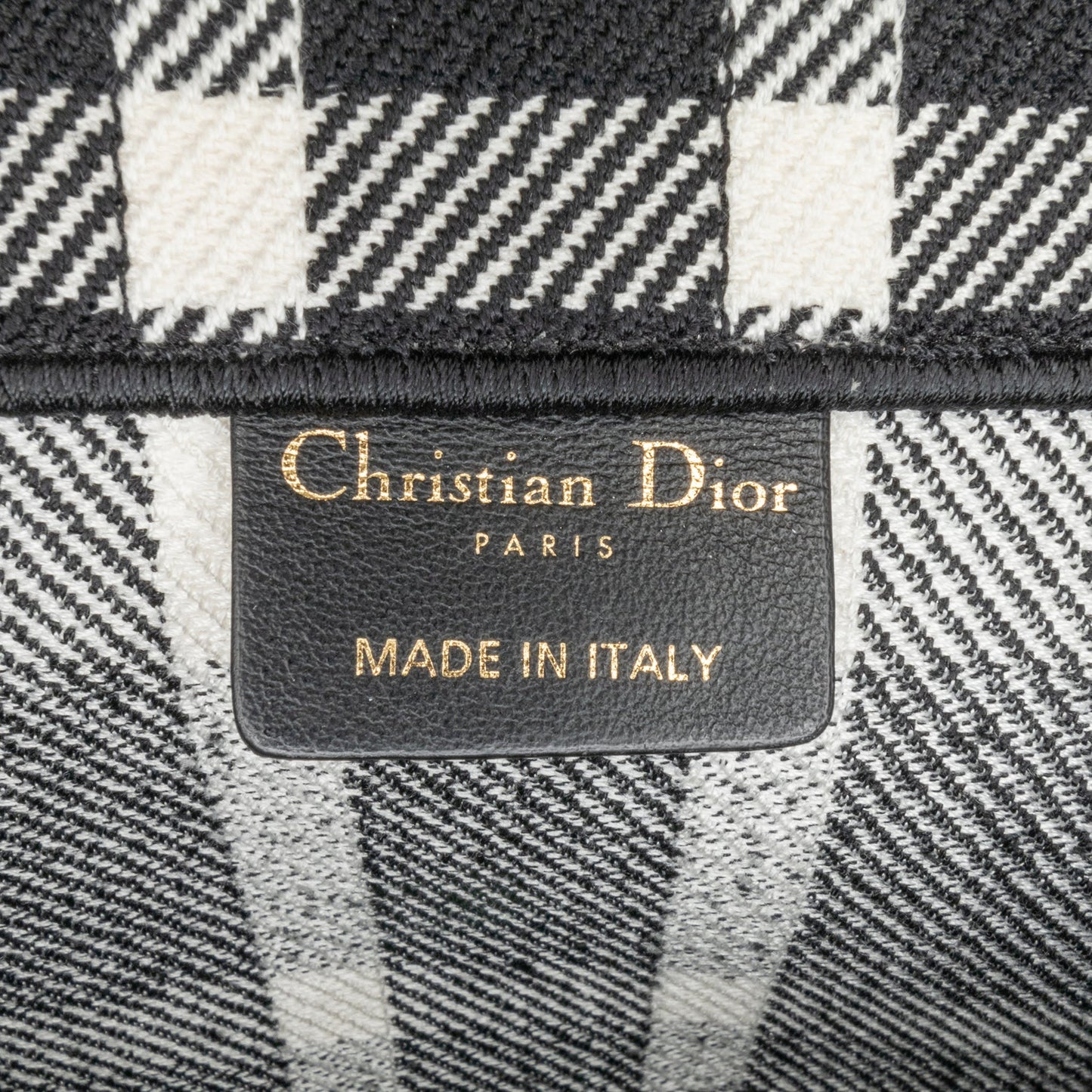 Second hand Dior Book Tote Large Embroidery Canvas Handbag White - Tabita Bags