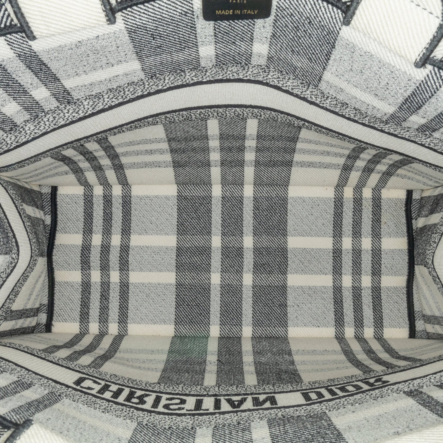 Second hand Dior Book Tote Large Embroidery Canvas Handbag White - Tabita Bags