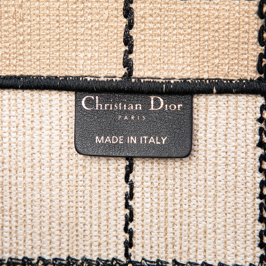 Second hand Dior Book Tote Medium Canvas Embroidery Handbag Beige - Tabita Bags