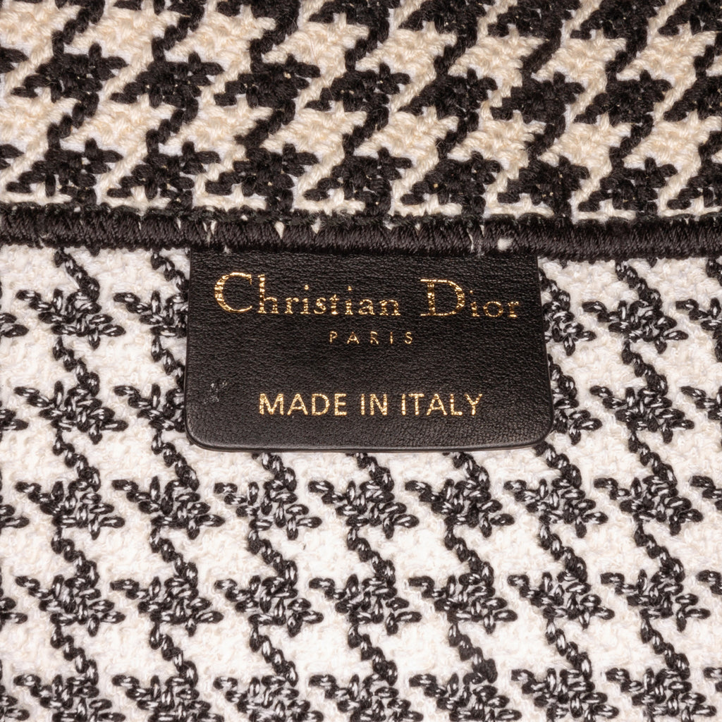 Second hand Dior Book Tote Medium Canvas Embroidery Handbag Black - Tabita Bags