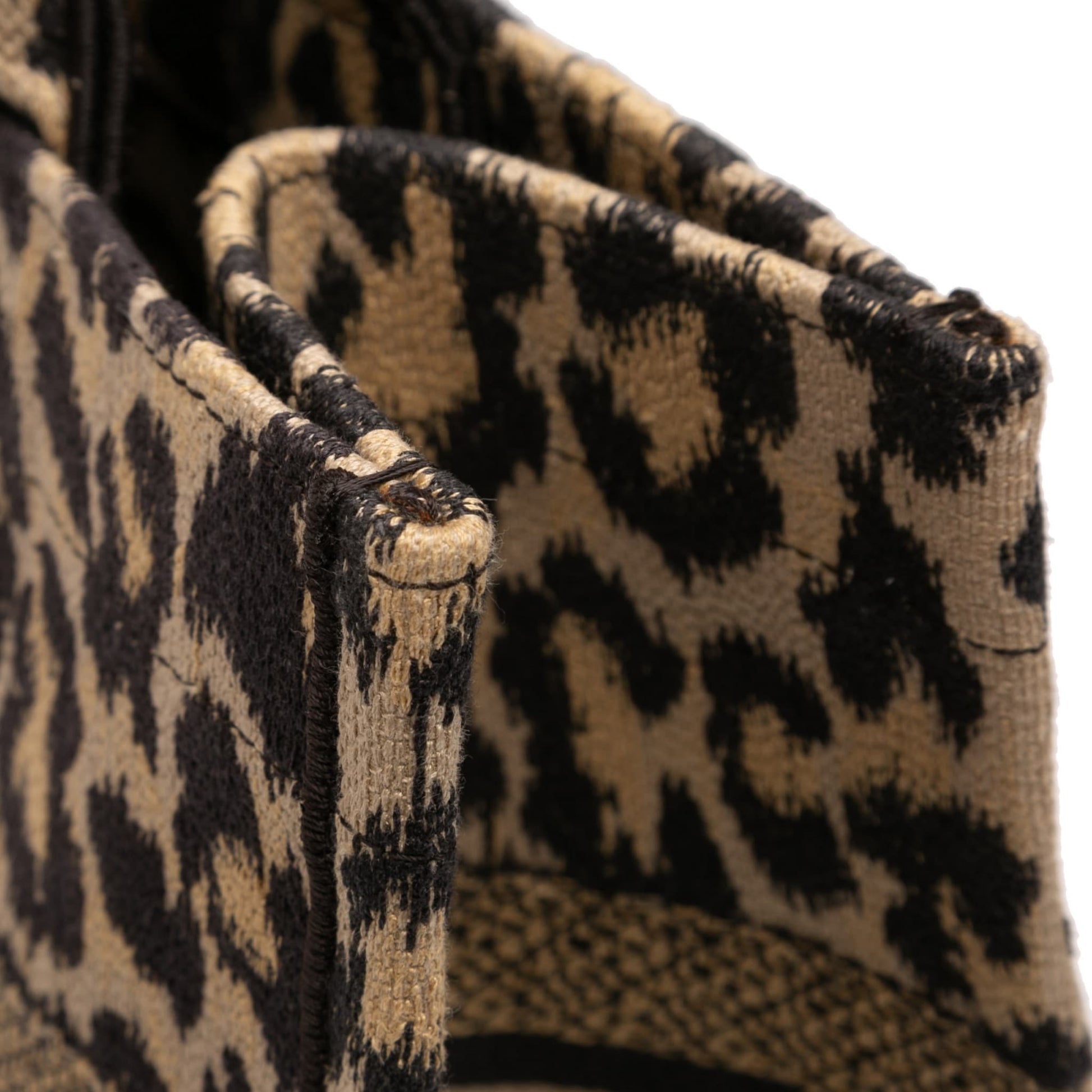 Second hand Dior Book Tote Medium Canvas Embroidery Handbag Mizza Leopard - Tabita Bags