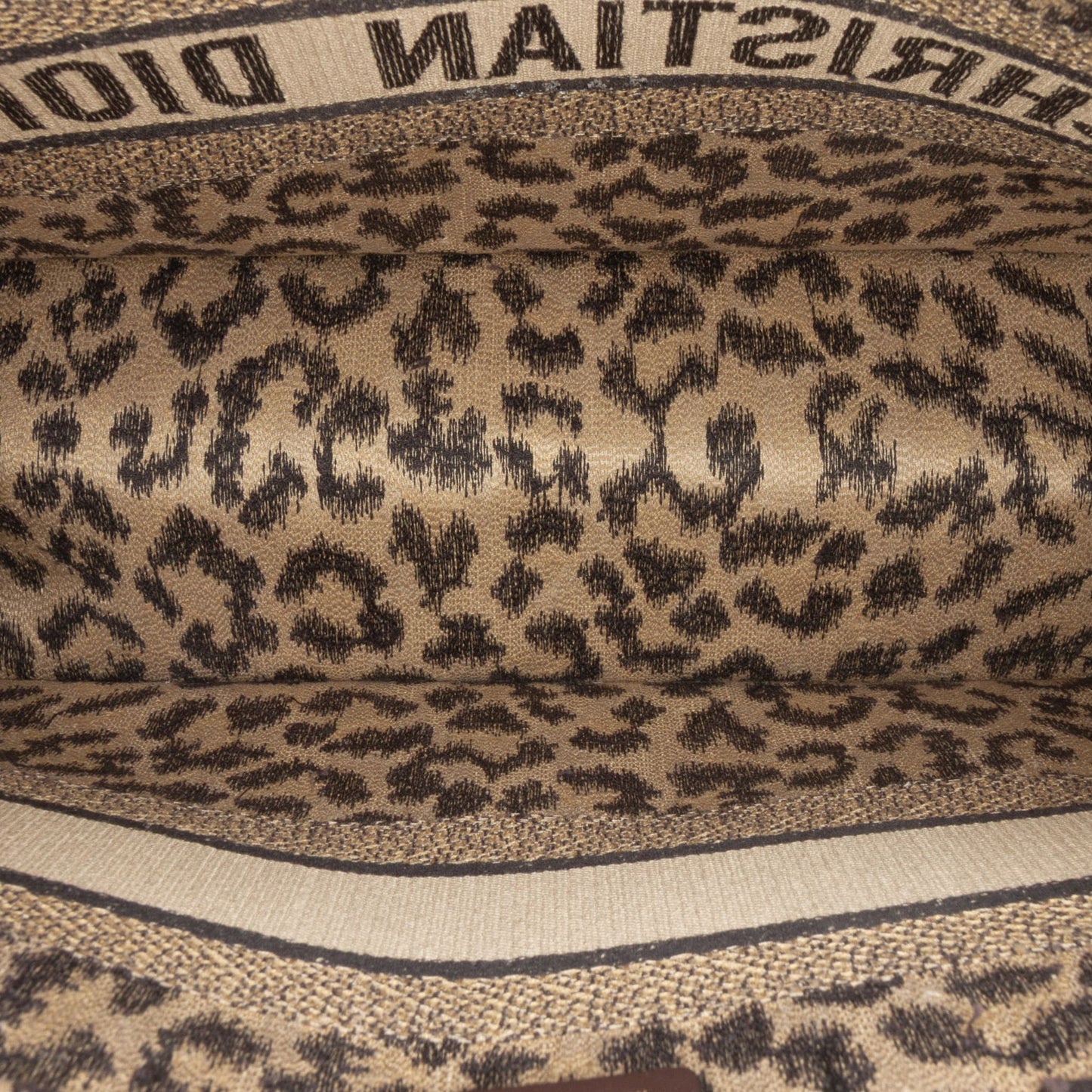 Second hand Dior Book Tote Medium Canvas Embroidery Handbag Mizza Leopard - Tabita Bags