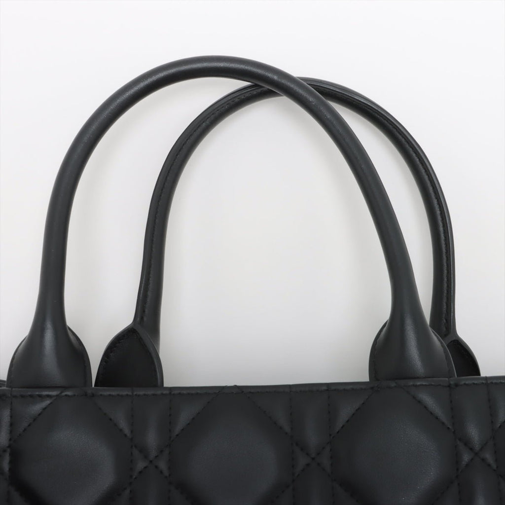 Second hand Dior Book Tote Medium Leather Macrocannage Handbag Black - Tabita Bags