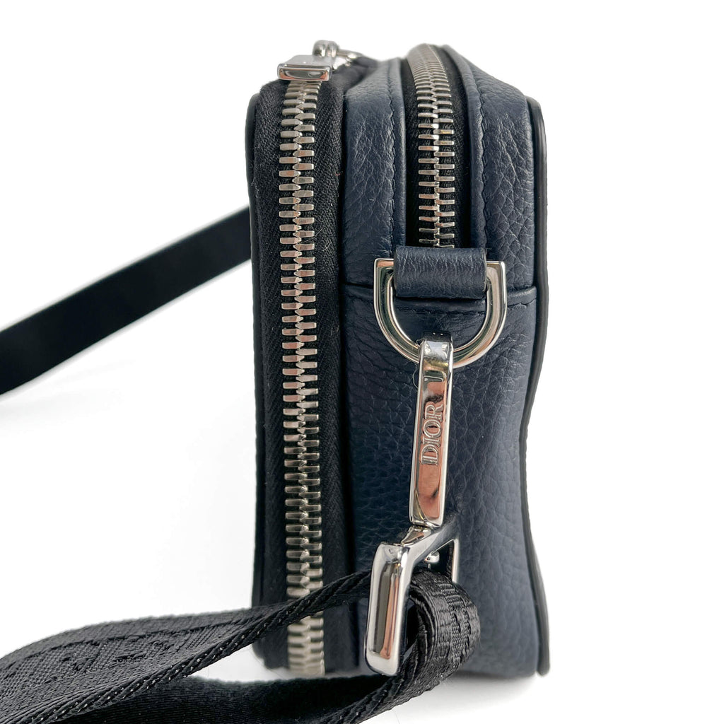 Second hand Dior Dior x Shawn Stussy Leather 2 - Ways Camera Crossbody Blue - Tabita Bags