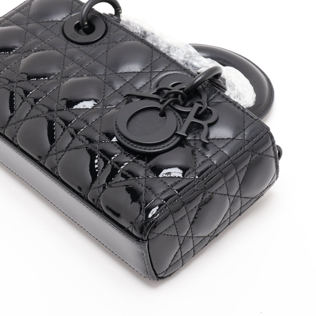 Second hand Dior Lady D-Joy Small Calfskin & Patent Cannage Top-handle Handbag Black - Tabita Bags