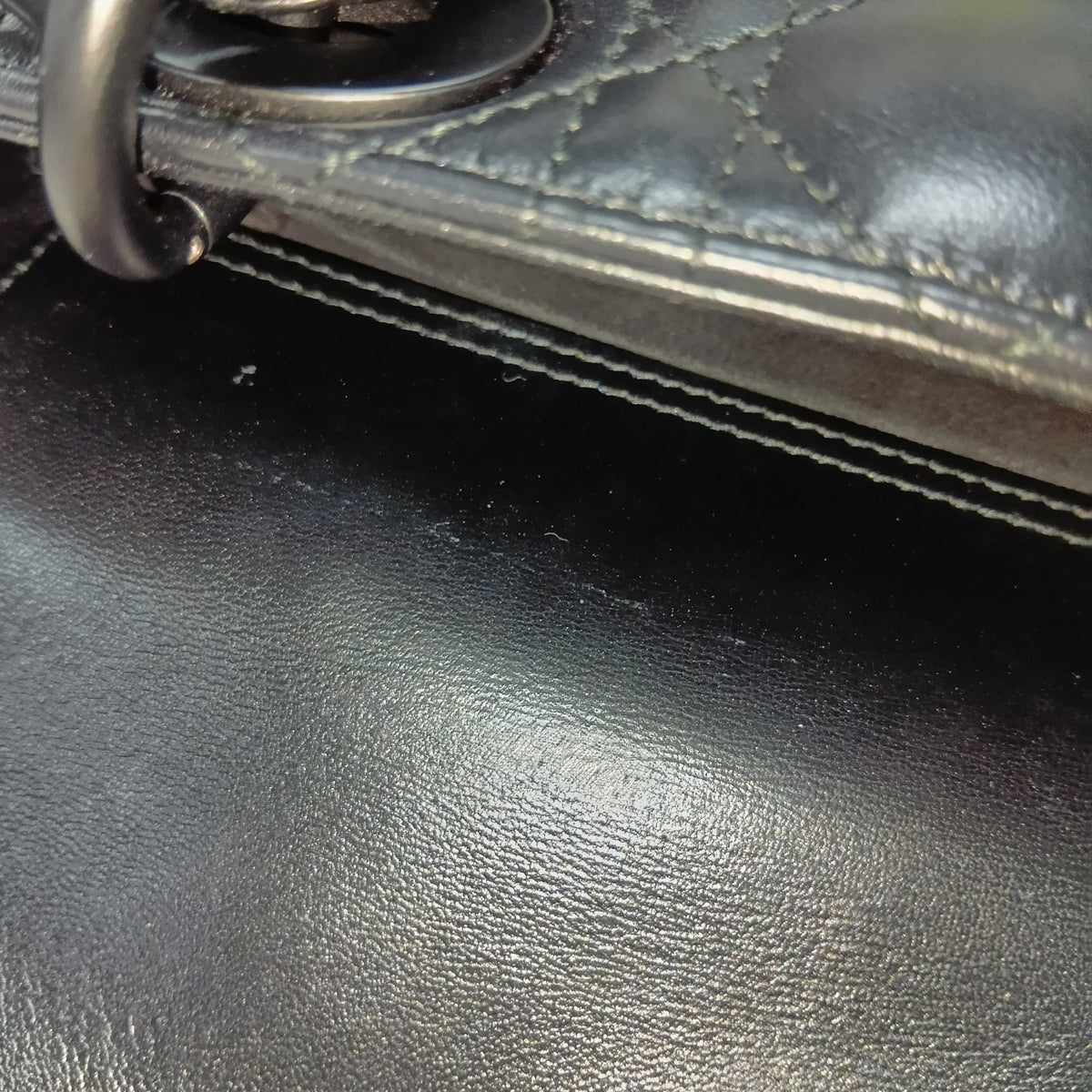 Second hand Dior Lady D-Joy Small Calfskin & Patent Cannage Top-handle Handbag Black - Tabita Bags