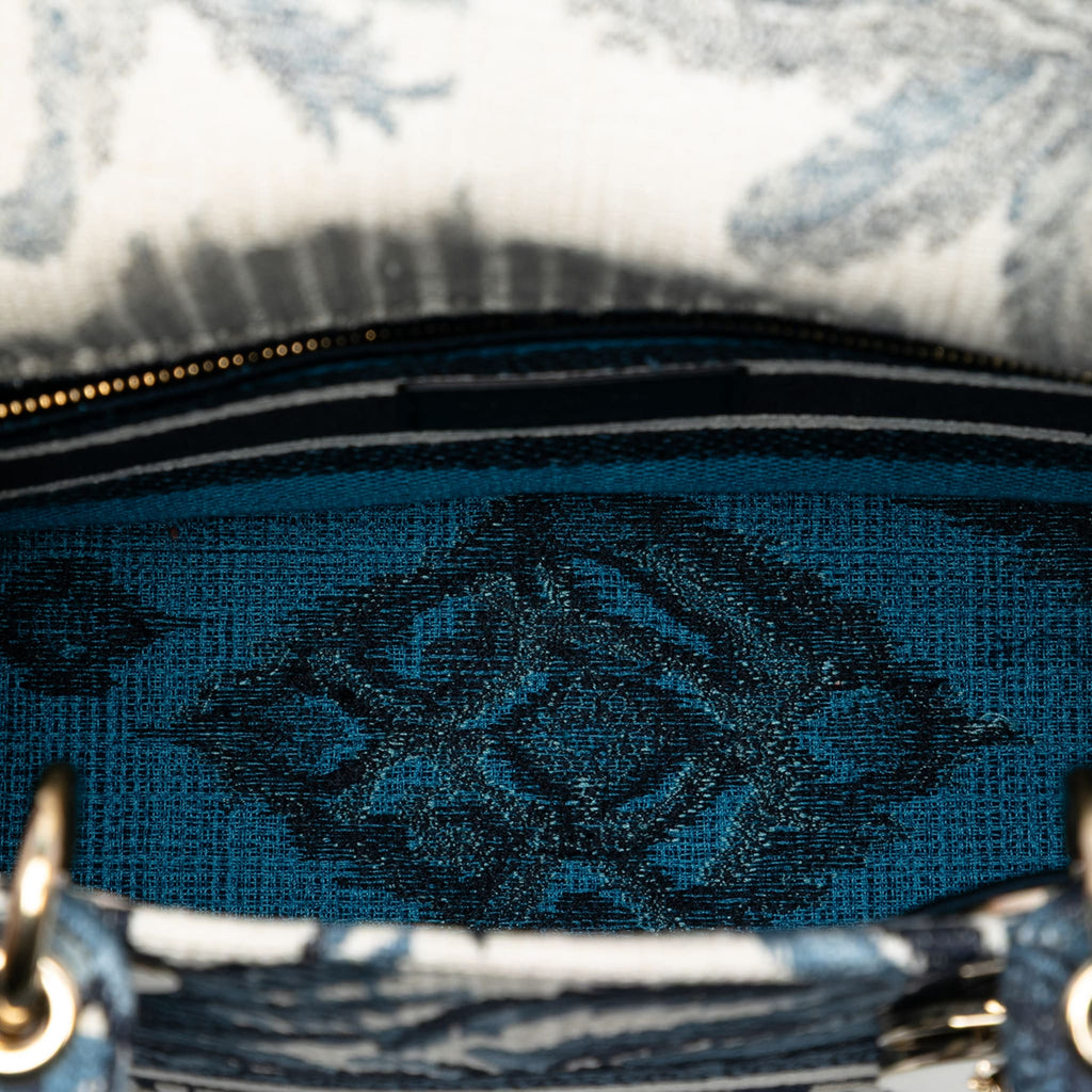 Second hand Dior Lady D - Lite Medium Canvas Embroidery Tote Handbag Palm Tree Toile De Jouy Blue - Tabita Bags