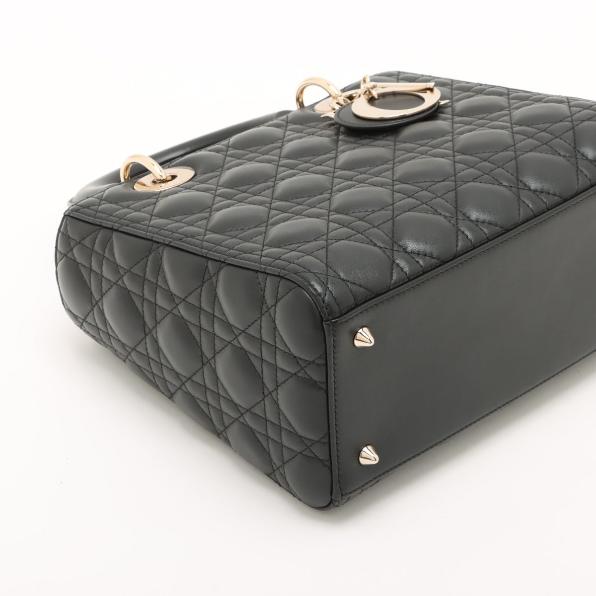 Second hand Dior Lady Dior Medium Calfskin Leather Cannage Tote Handbag Black - Tabita Bags