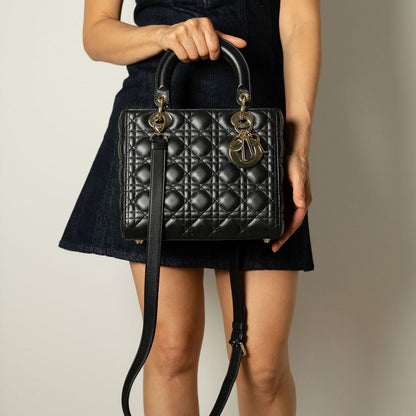 Second hand Dior Lady Dior Medium Calfskin Leather Cannage Tote Handbag Black - Tabita Bags