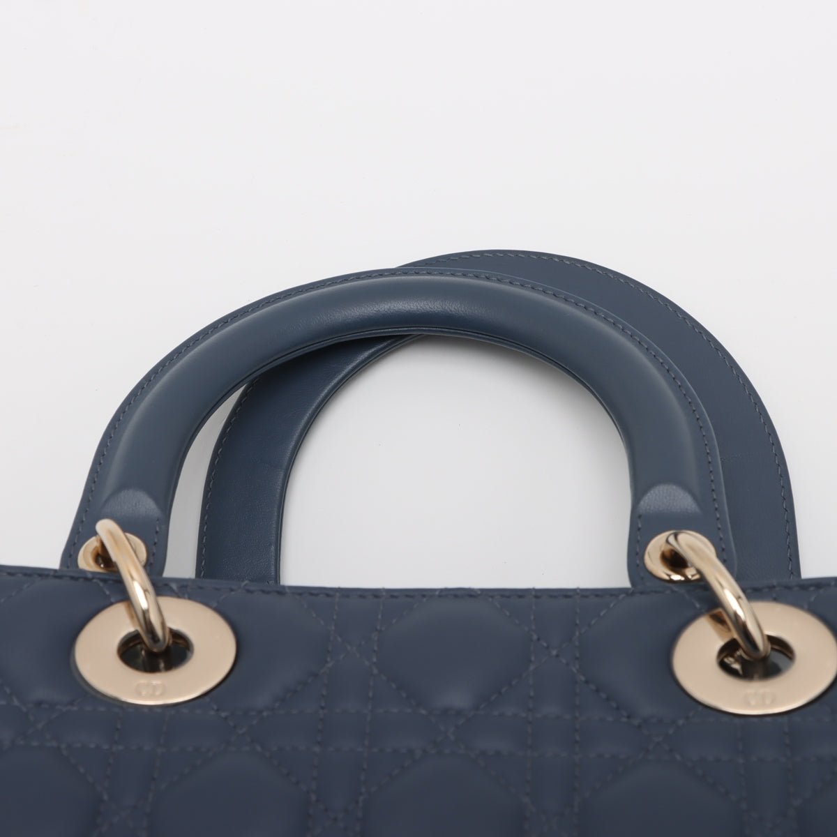 Second hand Dior Lady Dior Medium Calfskin Leather Cannage Tote Handbag Blue - Tabita Bags