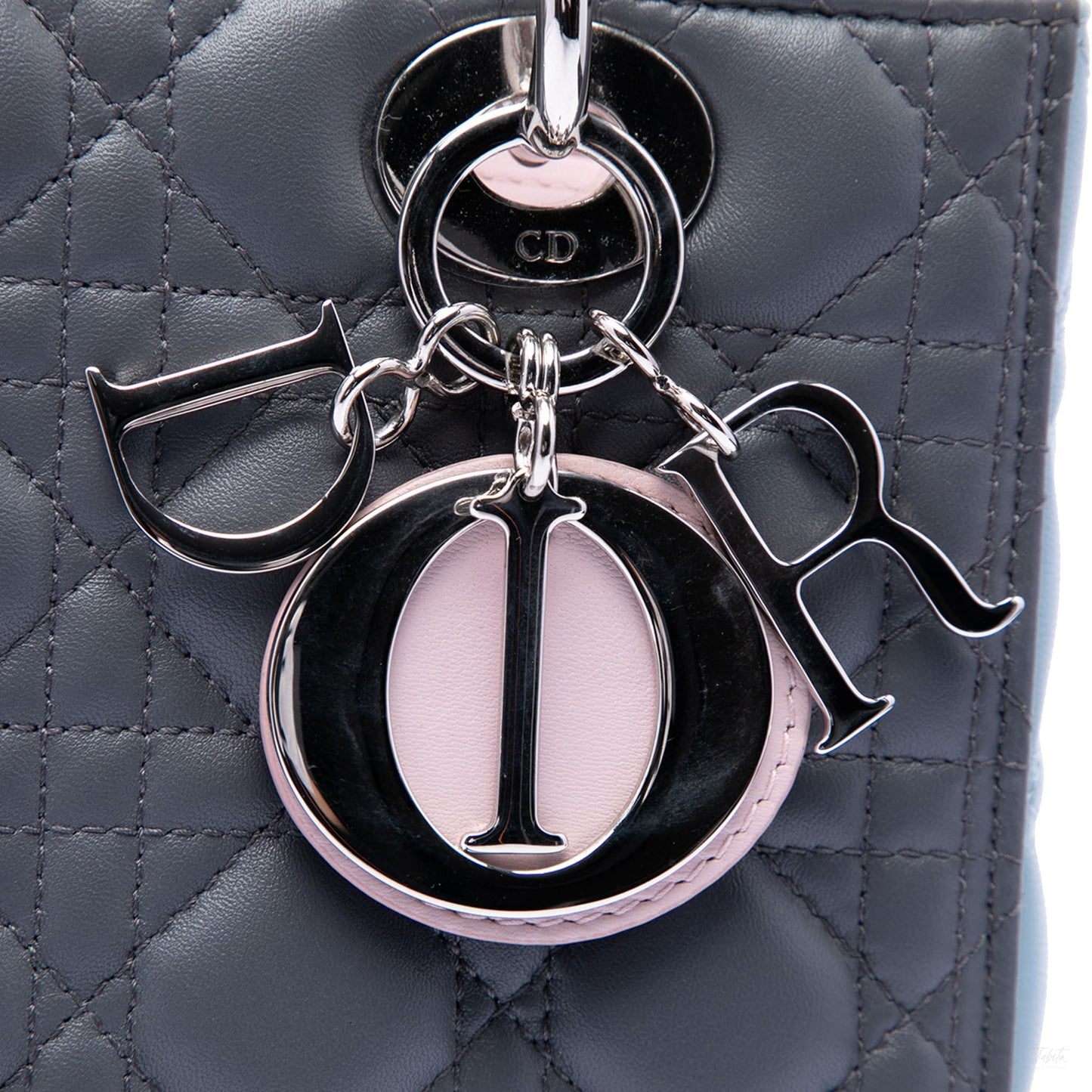 Second hand Dior Lady Dior Medium Cannage Lambskin Leather 2 - Ways Tote Bag Tricolor - Tabita Bags