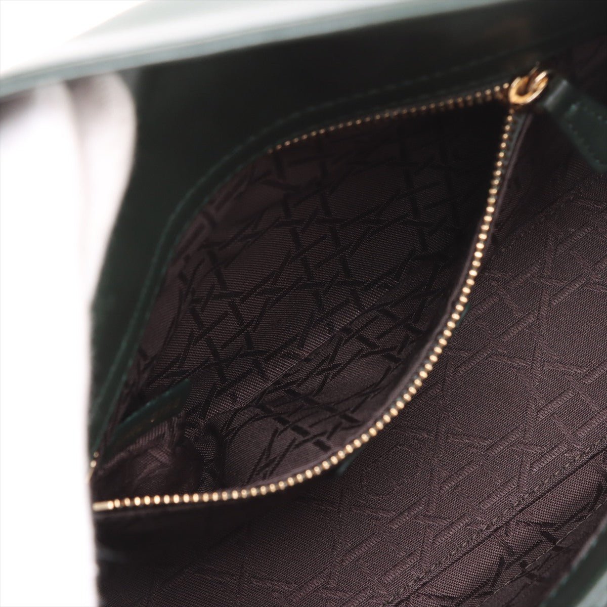 Second hand Dior Lady Dior Small Lambskin Leather Cannage No Strap Tote Handbag Military Green - Tabita Bags