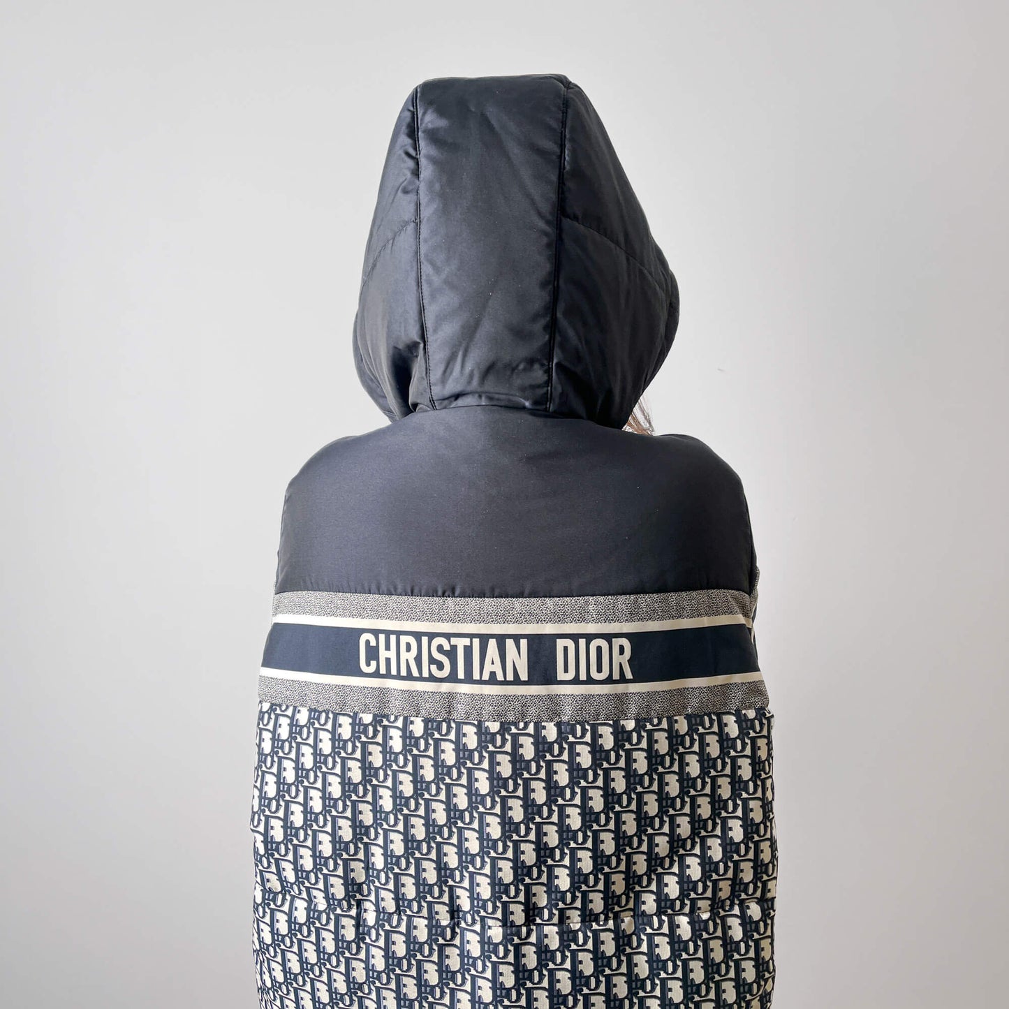 Second hand Dior Quilted Jacket Long Polyester Reversible Oblique Ready to Wear S Blue - Tabita Bags