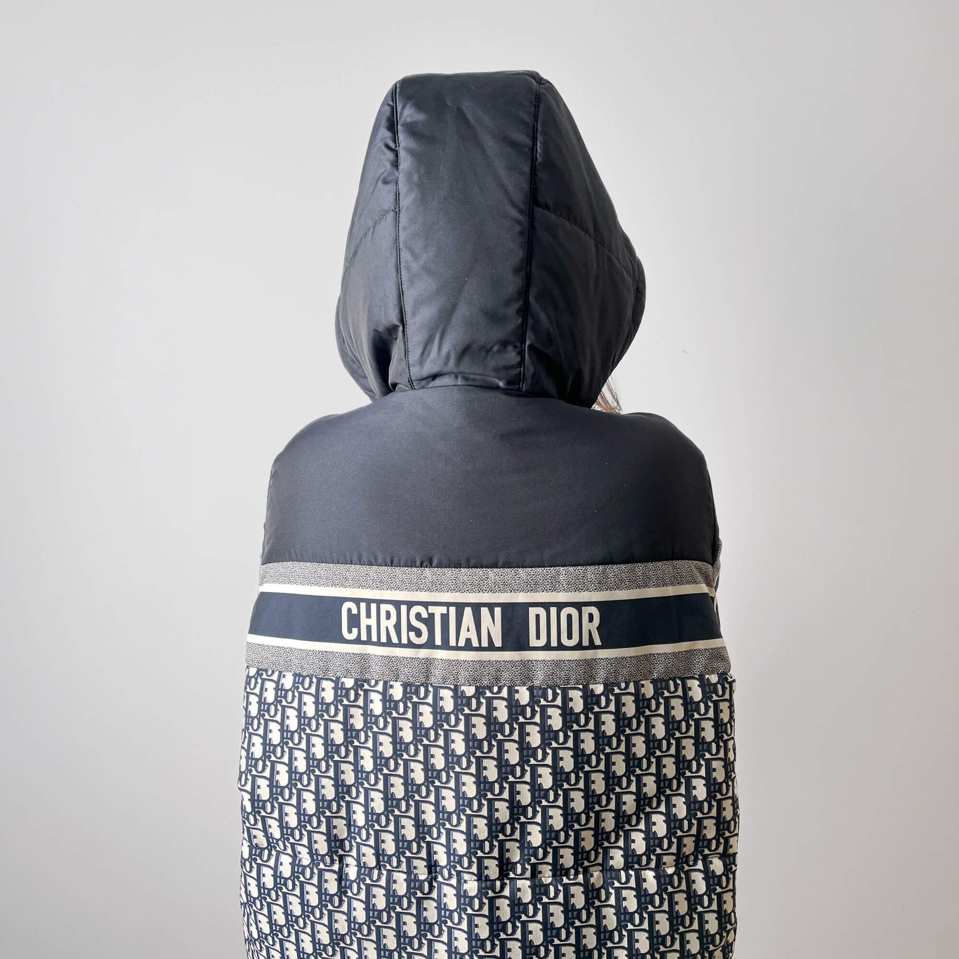 Second hand Dior Quilted Jacket Long Polyester Reversible Oblique Ready to Wear S Blue - Tabita Bags