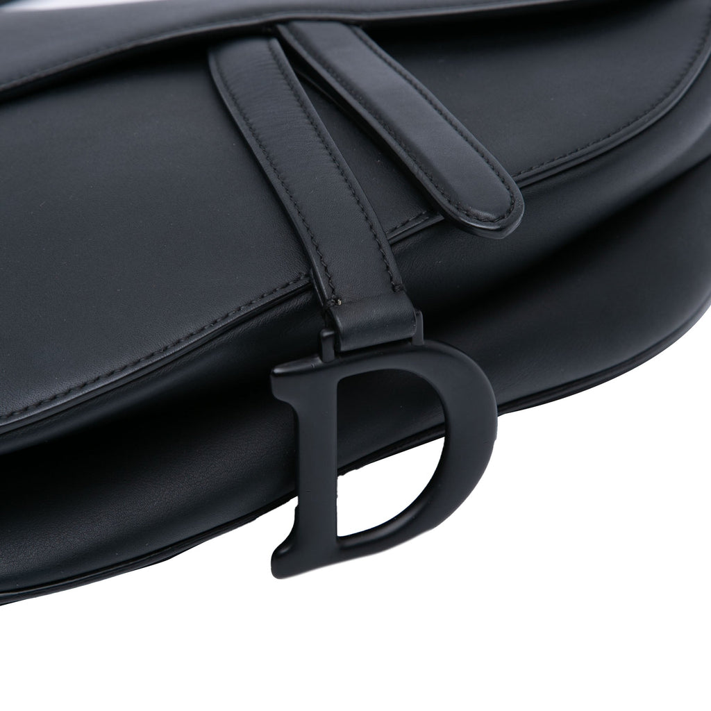 Second hand Dior Saddle Grained Calfskin Leather No Strap Handbag Black - Tabita Bags