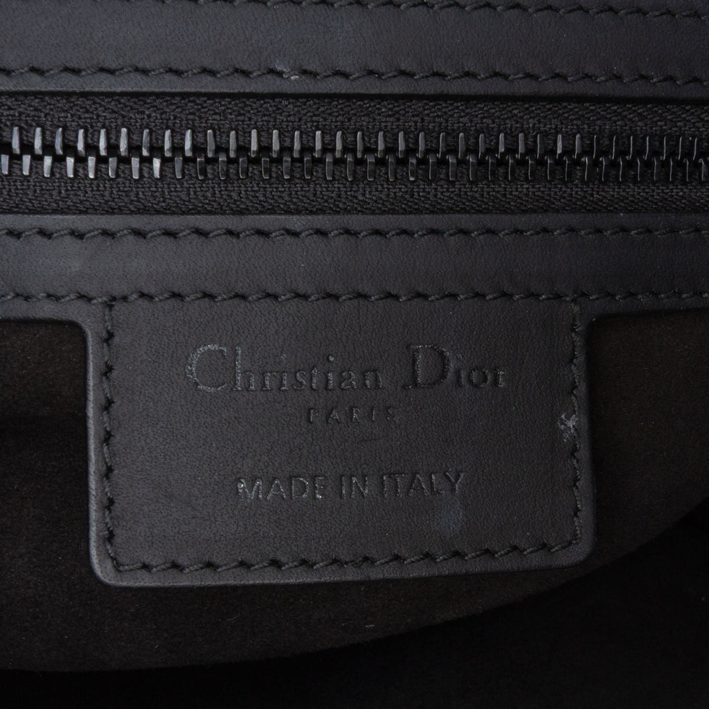 Second hand Dior Saddle Grained Calfskin Leather No Strap Handbag Black - Tabita Bags
