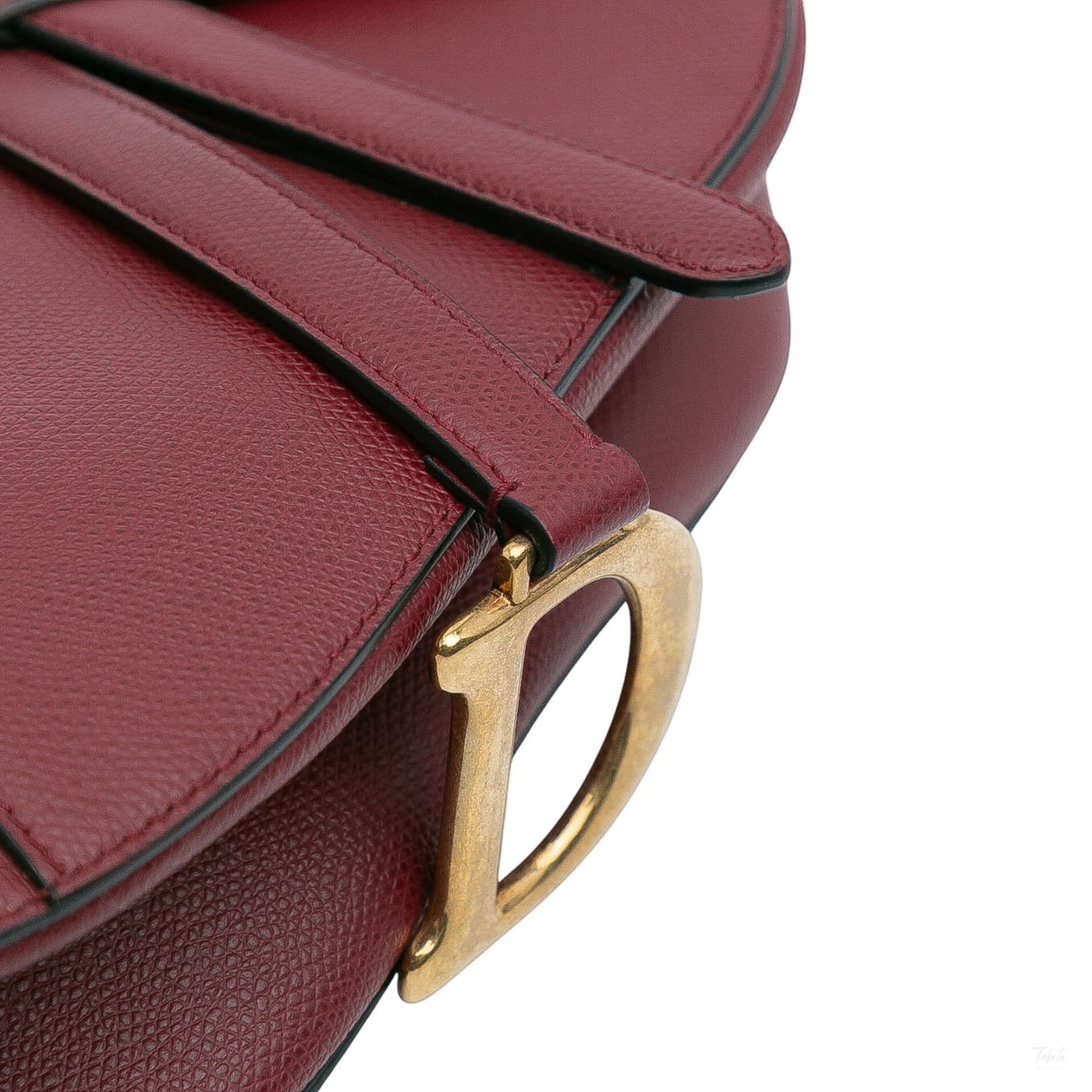 Second hand Dior Saddle Grained Calfskin Leather No Strap Handbag Red - Tabita Bags