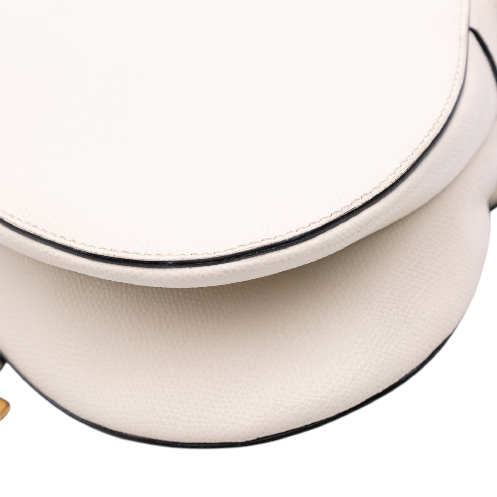 Second hand Dior Saddle Grained Calfskin Leather No Strap Handbag White - Tabita Bags