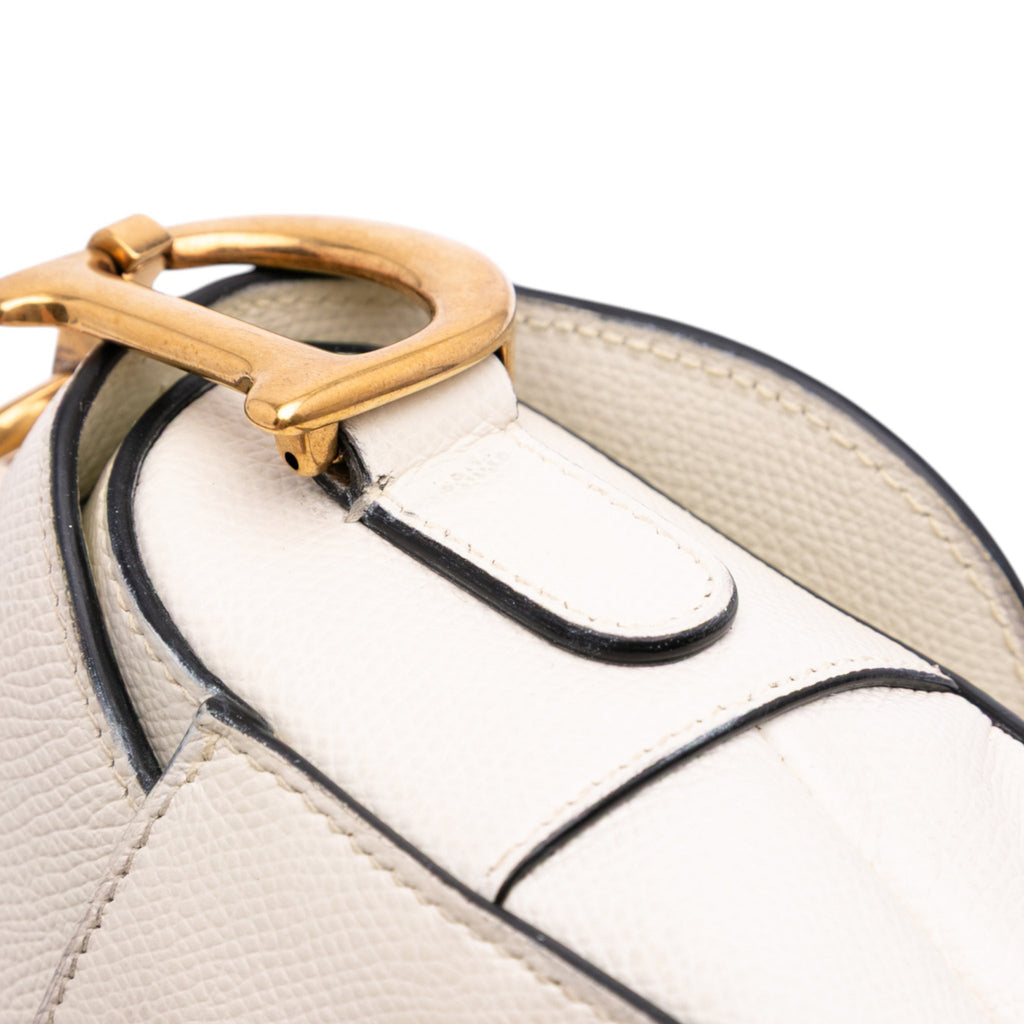 Second hand Dior Saddle Grained Calfskin Leather No Strap Handbag White - Tabita Bags