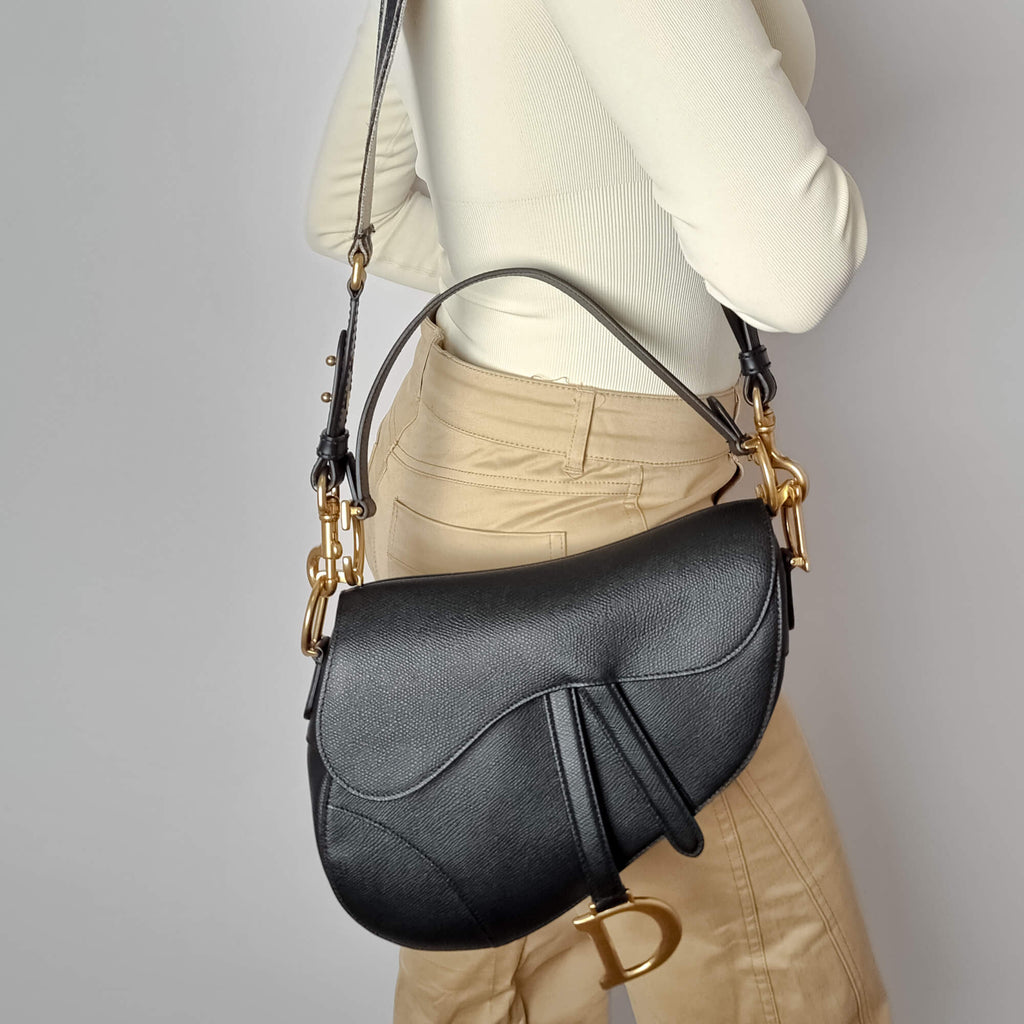 Second hand Dior Saddle Grained Calfskin Leather Saddle Handbag Black - Tabita Bags