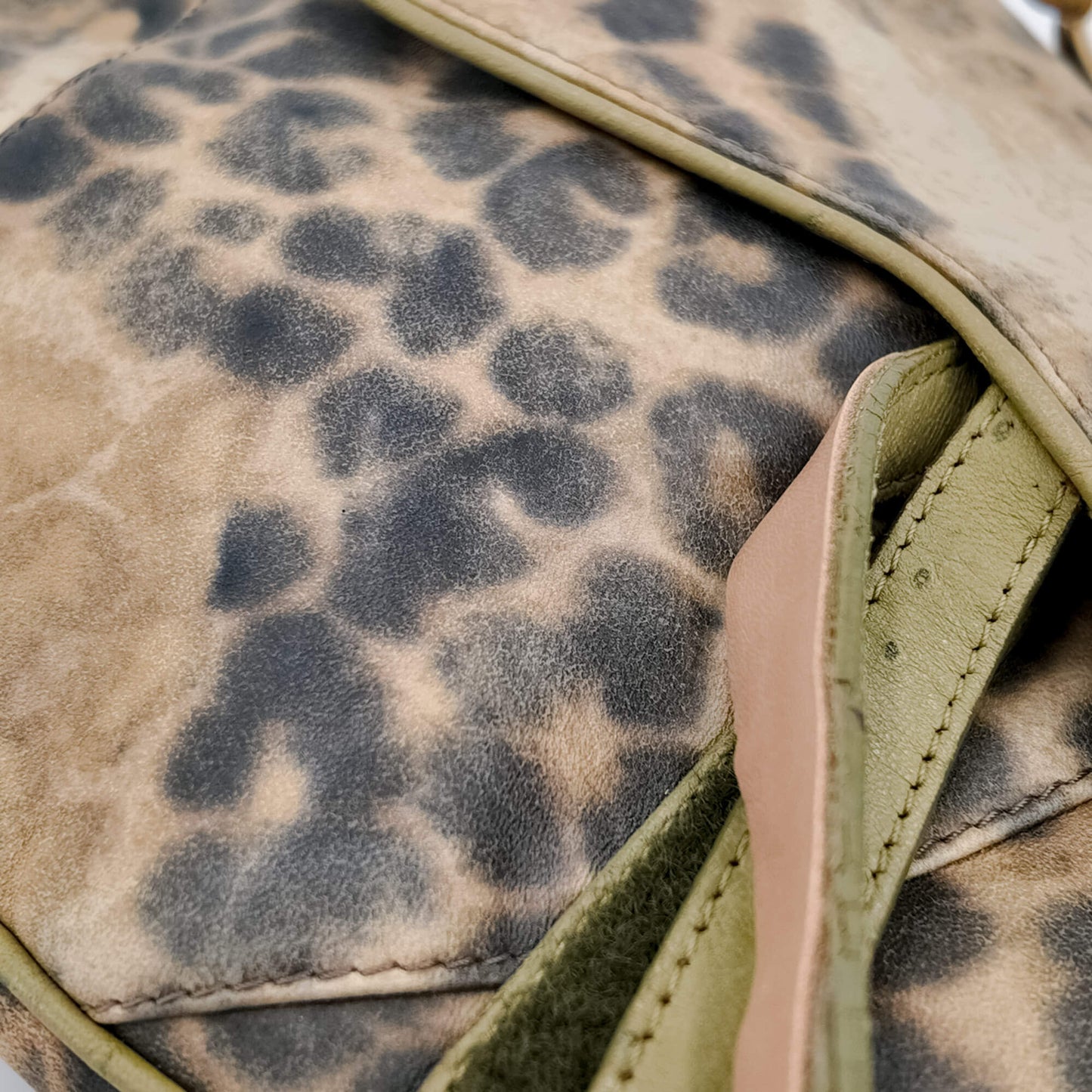 Second hand Dior Saddle Ostrich Leather Saddle Bag Animal print - Tabita Bags