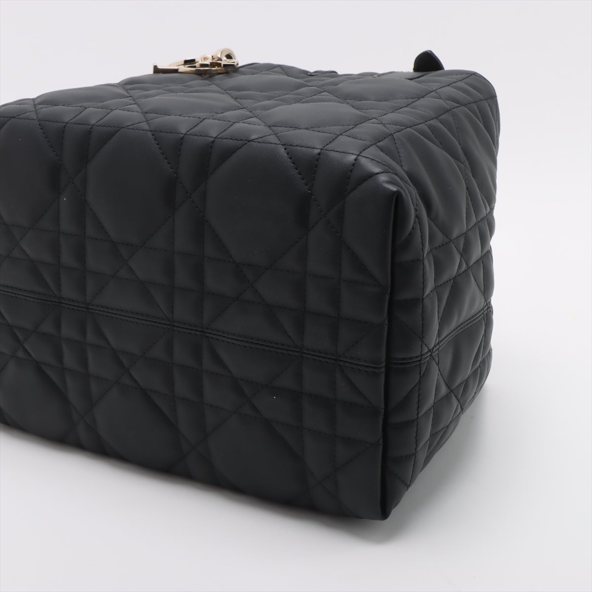 Second hand Dior Toujours Medium Calfskin Leather Macrocannage Pouch Tote Handbag Black - Tabita Bags
