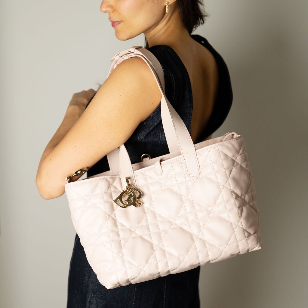 Second hand Dior Toujours Medium Calfskin Leather Macrocannage pouch Tote Handbag Pink - Tabita Bags