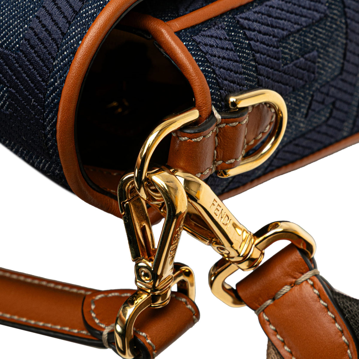 Second hand Fendi Baguette Medium FF Tridimensional Fabric 2 - Ways Baguette Handbag Blue - Tabita Bags